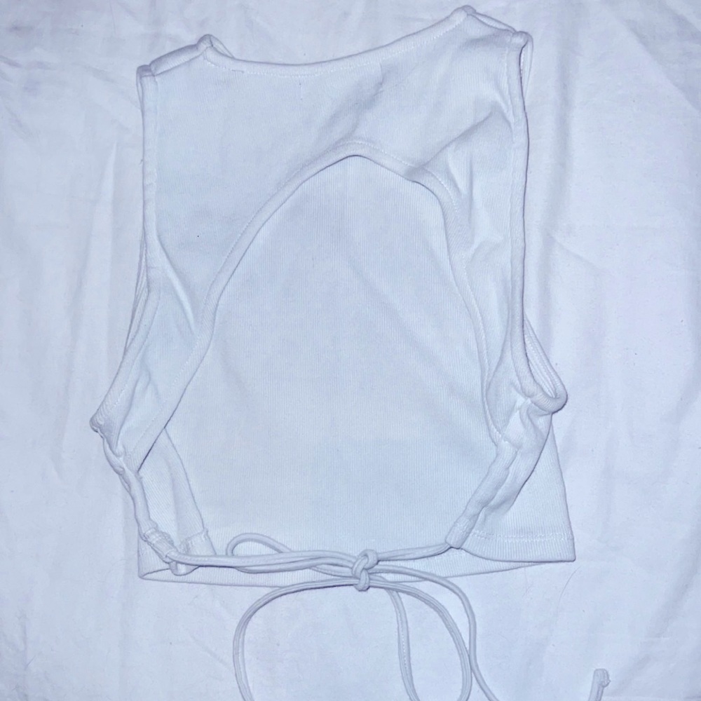 Crop top open back